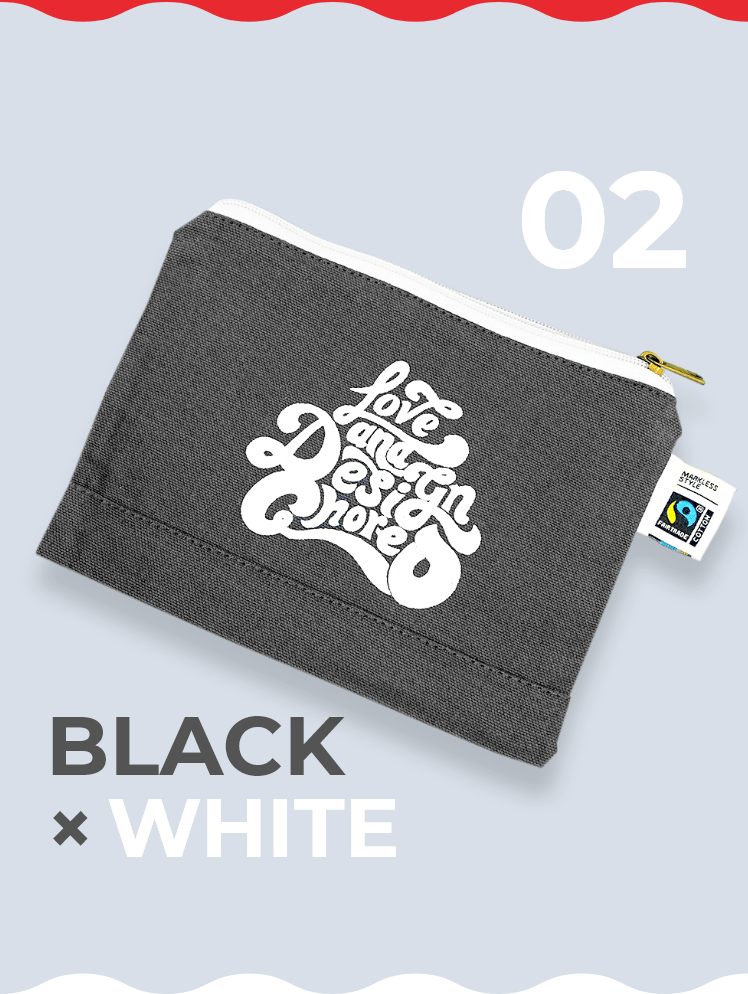 ラインナップ02 BLACK×WHITE 黒のキャンバス地に白の「Love and Design Choreo」ロゴプリント